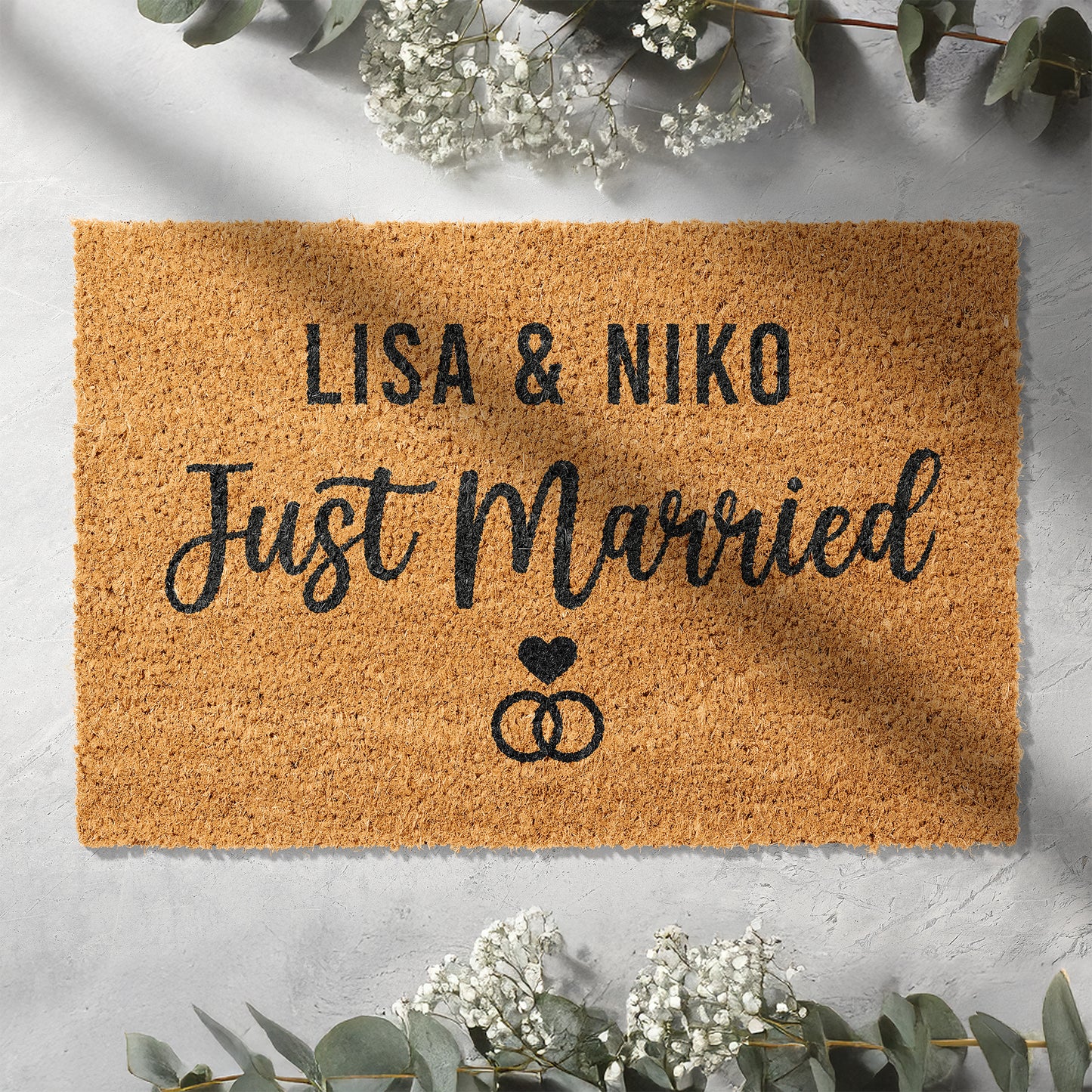 Personalisierbare Kokosmatte mit „Just Married“ und Namen – Fußmatte aus Kokos für frisch verheiratete Paare