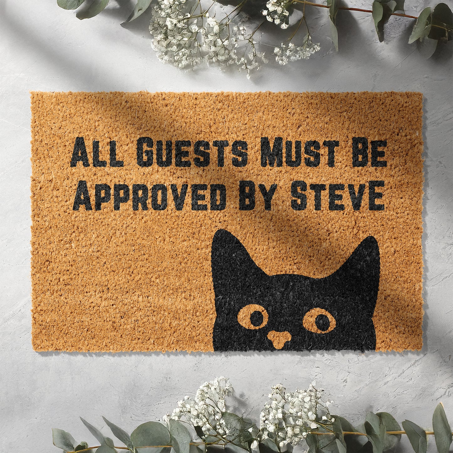 Personalisierbare Kokosmatte mit Katzenmotiv „All Guests Must Be Approved by“ – Lustige Fußmatte