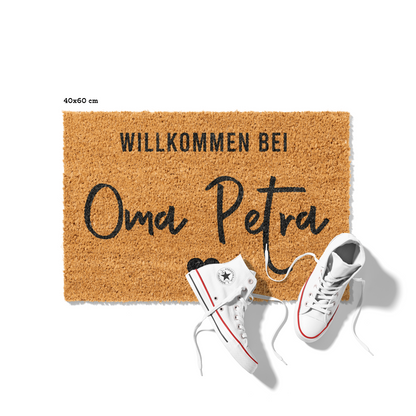 Fußmatte aus Kokos personalisierbar – Oma-Name Willkommen mit Herz