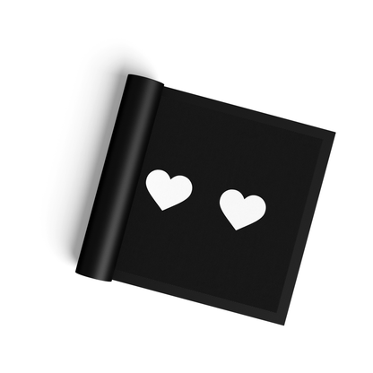 Stoff Fußmatte – Drei Herzmotive im minimalistischen Design