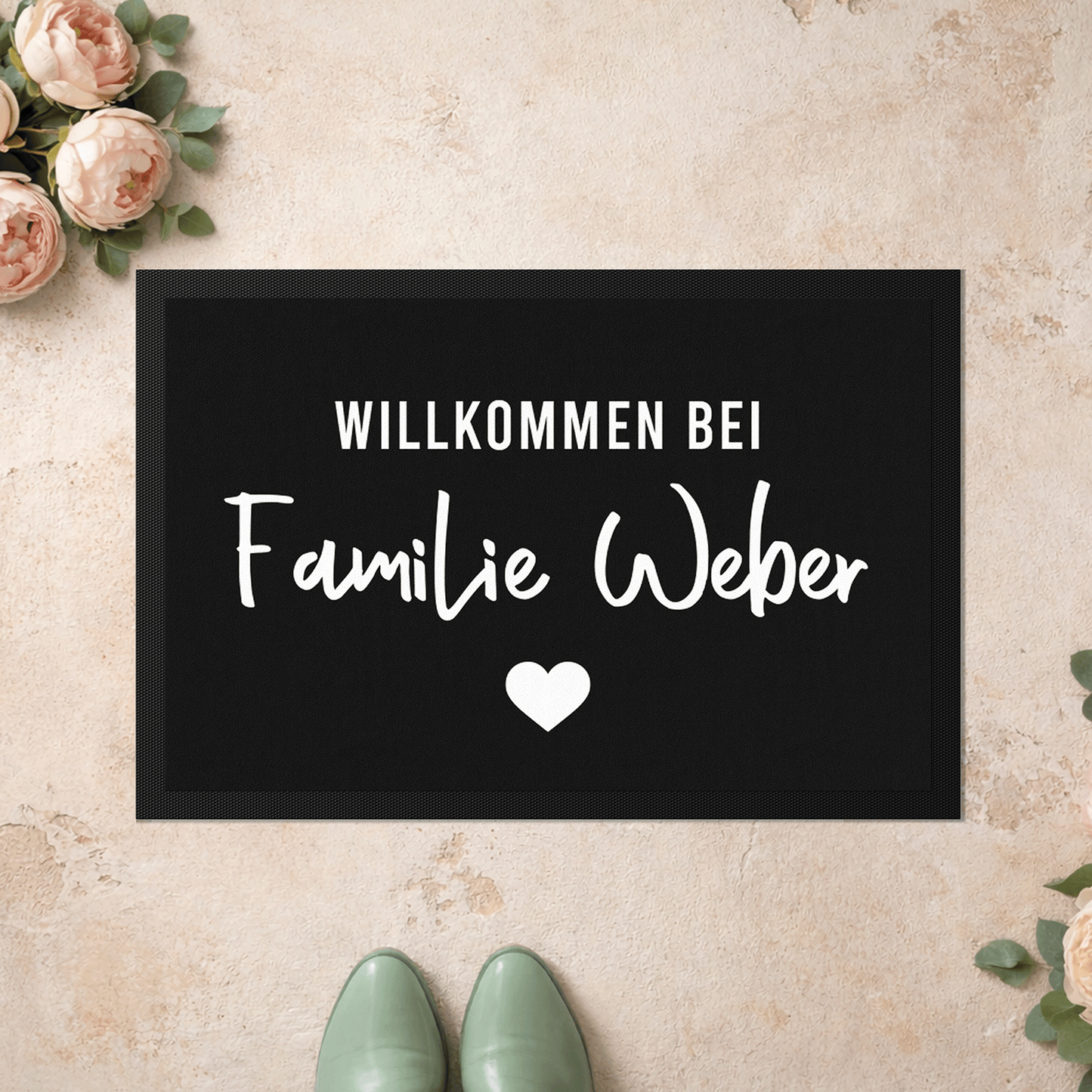 Stoff Fußmatte personalisierbar – Willkommen bei Familie mit Herz
