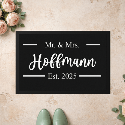 Stoff Fußmatte personalisierbar – Mr & Mrs mit Familienname und Hochzeitsdatum