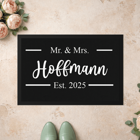 Stoff Fußmatte personalisierbar – Mr & Mrs mit Familienname und Hochzeitsdatum