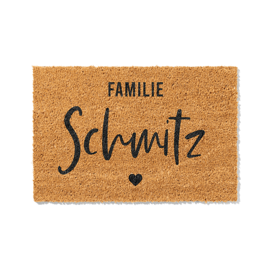 Fußmatte aus Kokos personalisierbar – Familienname im Bold-Design mit Herz
